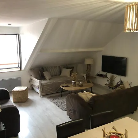 Coeur De Village 아파트